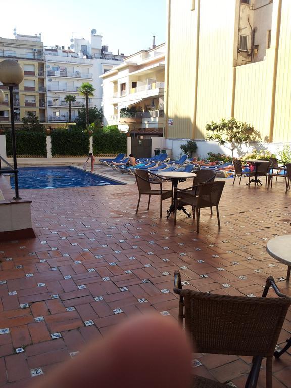 Hotel Castella Lloret de Mar Exterior photo
